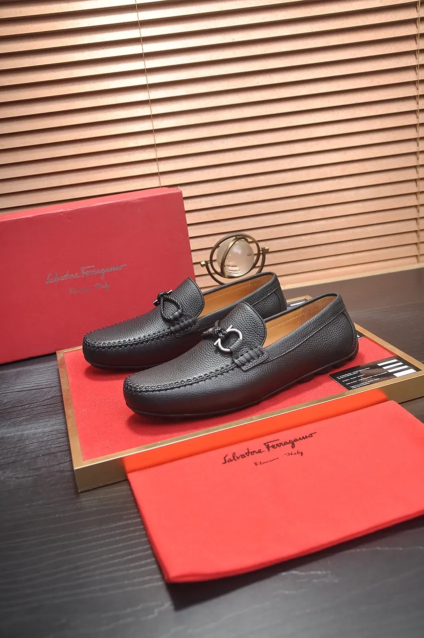 Men's shoes 💰480💶 [Ferragamo/Ferragamo] The latest model in the counter. Original imported open-sided fine cowhide hand-woven + imported 🐂 cowhide + original luxury metal buckle + original combination outsole. No pressure in comparison 38--44🎉